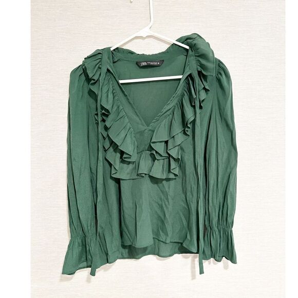 Zara ruffle emerald green blouse - Picture 1 of 3